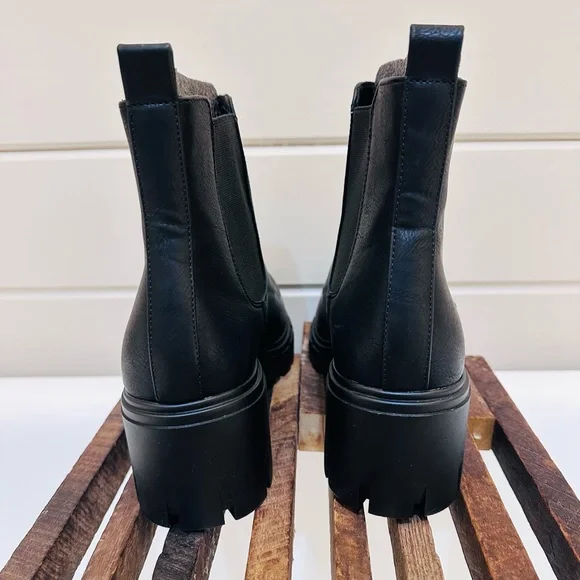 MIA Black Chunky Ankle Boots - Picture 2 of 4